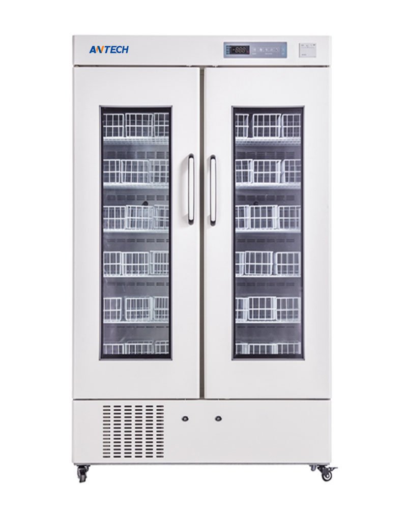 4°C Blood Bank Refrigerator